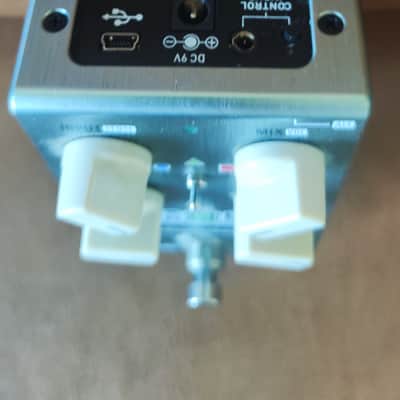 Source Audio C4 Synth 2019 - Blue image 2