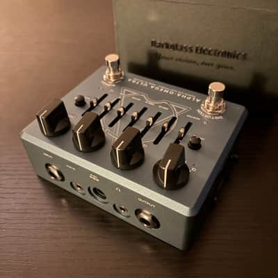 Darkglass Electronics Alpha Omega Ultra V2 Bass Preamp 2020 - Present - Blue image 2
