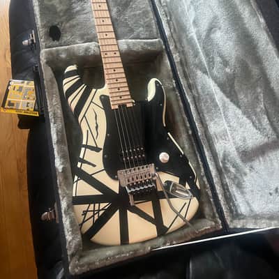 EVH Striped Series Electric Guitar 2013 - White with Black Stripes**ERUPTION!** image 3
