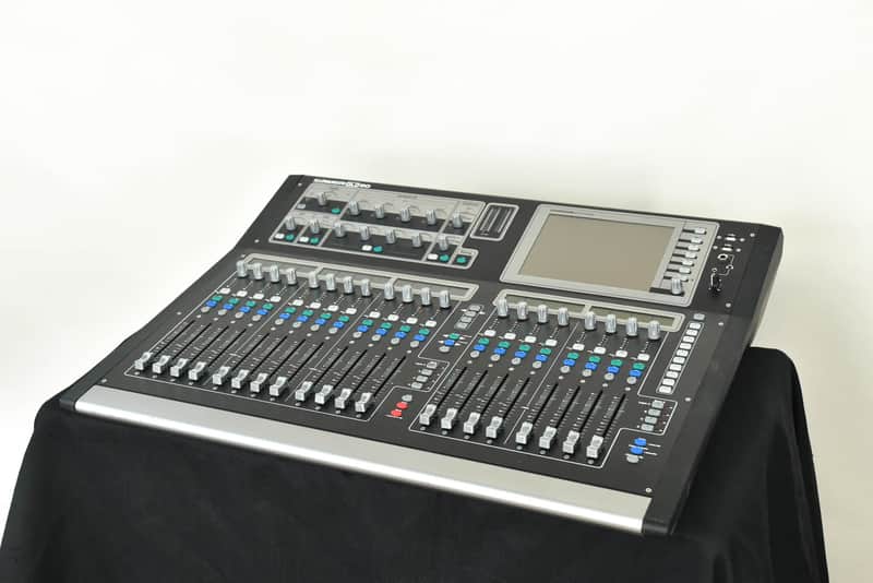 Allen & Heath GLD-80 Chrome Edition Digital Mixer CG00NHV image 1