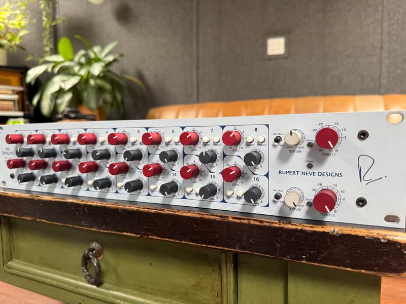 Rupert Neve Designs 5059 Satellite Summing Mixer 2012 - Present - White image 1