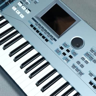 Yamaha Motif XS 6 Production Synthesizer 2000s - Gray image 8