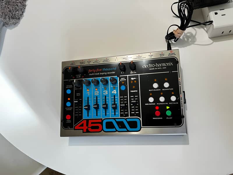 Electro-Harmonix 45000 Stereo Multi-Track Looper with Power supply image 1
