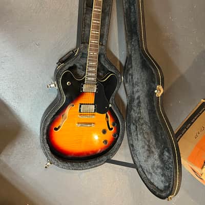 Peavey JF1EX semi-hollow ES335 style 2010’s w/hard shell case- Sunburst Finish image 2