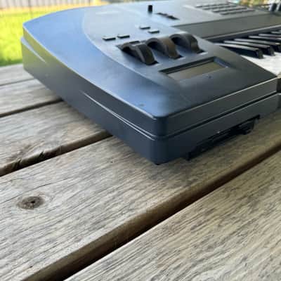 Yamaha EX5 Realtime Control Synthesizer 1998 - Blue image 4