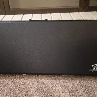 Fender 60th anniversary Jaguar 2022 - Mystic Lake Placid Blue image 11
