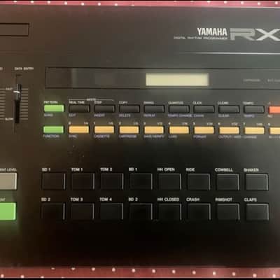 Yamaha RX11 Digital Rhythm Programmer 1984 - Black