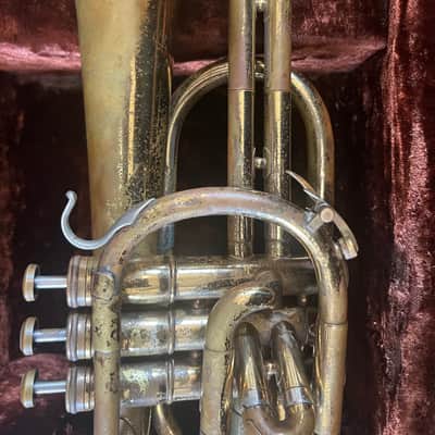 Olds and Sons brand Mellophone, with case and mouthpiece, Made in USA image 3