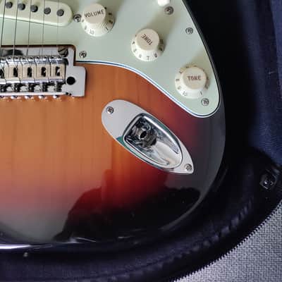 2017 Fender Stratocaster Classic Player '60s 3-Color Sunburst w/GIGBAG image 11