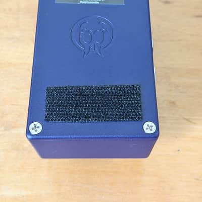 Walrus Audio Julianna Deluxe Chorus / Vibrato 2020 - Present - Blue image 4