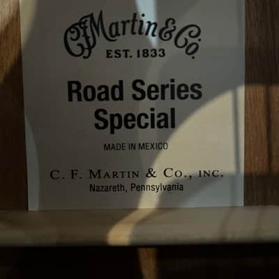 Martin  000C-10E Special Cutaway AC/EL -Satin Sapele 4lbs. 7.4oz #2865071 w/Gigbag image 11