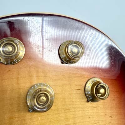 2022 Gibson Les Paul Standard 60s  – Bourbon Burst image 21