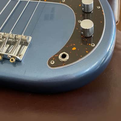 Fender PB-62 Precision Bass A Reissue MIJ 2015 LAKE PLACID BLUE image 5