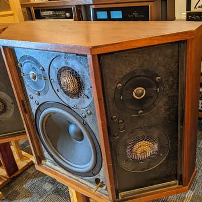 Acoustic Research AR-LST-2 Ultra-Wide Dispersion Speakers 2nd of 2 pairs in stock image 14