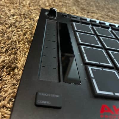 Akai MPC Live III Standalone Sampler / Sequencer 2025 - Present - Black image 8