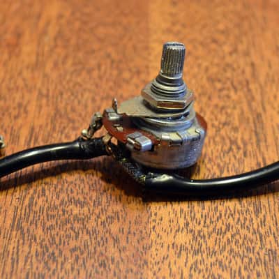 1962 Gibson SG Junior  - Vintage Centralab harness image 2