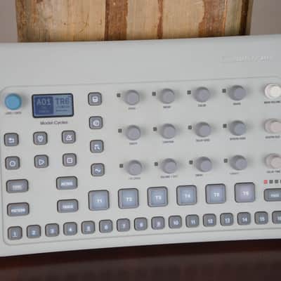 Elektron Model:Cycles Groovebox 2020 - Gray image 2