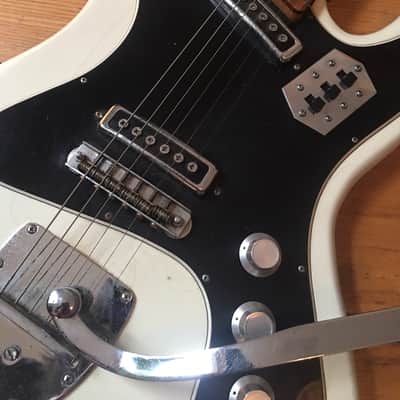 Dyko/Tiesco/Pleasent Vintage Japanese Electric Guitar 60's White image 10