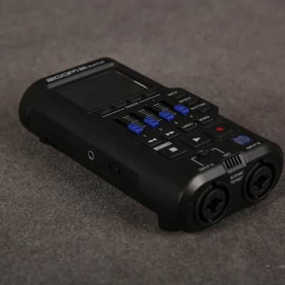 Zoom R4 MultiTrak Recorder - 2nd Hand image 2