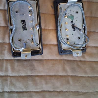 Gibson Pat Sticker Humbucker Les Paul Custom 1969-1970 - Gold image 2