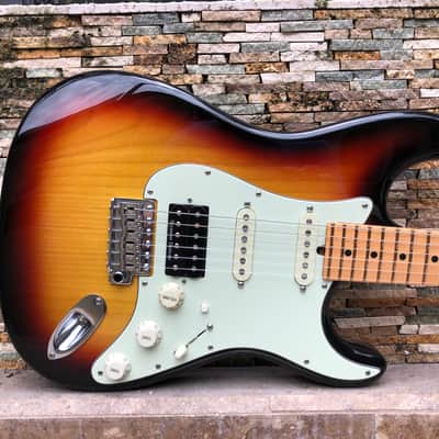 JAMES TYLER  Classic USA made MASTERBUILT amazing Strat style guitar image 1