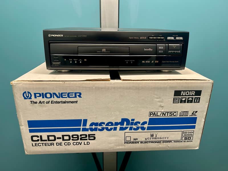 Pioneer CLD-D925 Serviced