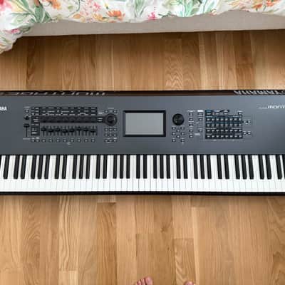 Yamaha Montage 8 Flagship Synthesizer - Black