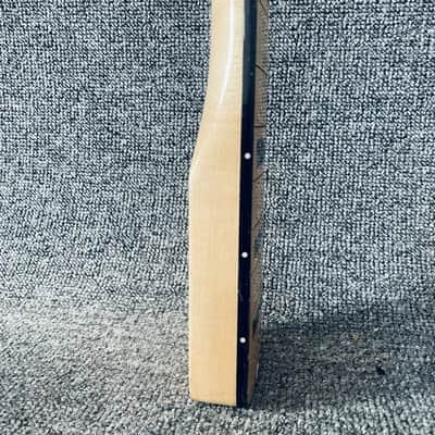 JD 4 String Bass Maple Neck, 20 Frets Rosewood Fingerboard image 6