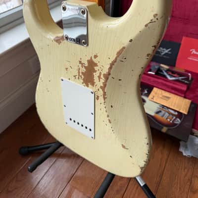 2026 Fender Custom Shop '62 Stratocaster HSS Heavy Relic - Vintage White image 10