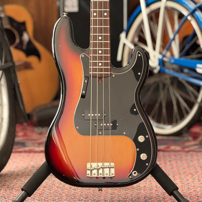 Fresher Personal Bass 4th Gen. – Sunburst, Precision Bass, '80s.