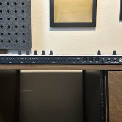 Arturia KeyStep Pro 37-Key MIDI Controller 2020 - Present White image 9