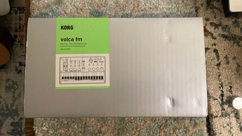 Korg Volca FM Digital FM Synthesizer/Sequencer
