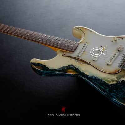 Fender Stratocaster Vintage White over Blue Zebra Heavy Aged Relic image 5