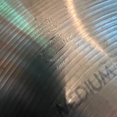 18” Zildjian Medium crash 70’s - Traditional image 3