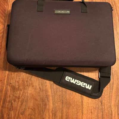 Akai MPC Live II with Case, MIDI controller, and Decksaver image 4