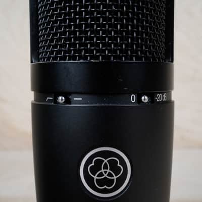 AKG P120 General-Purpose Medium Diaphragm Cardioid Condenser Microphone Black image 3