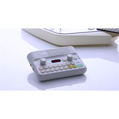 KORG KR-11 image 8