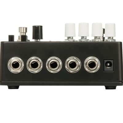 Electro Harmonix Oceans 12 Dual Stereo Reverb Pedal image 2