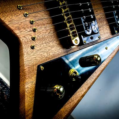 Jackson Randy Rhoads / Rhodes / Roads - Flying V 2026 - Natural Kona Wood Style image 25