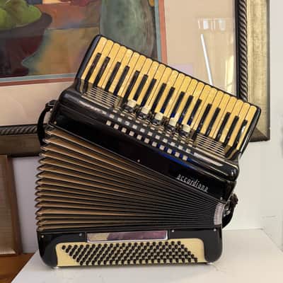 Excelsior Model 245 Accordion Piano Black Gloss Finish With Original Case image 2