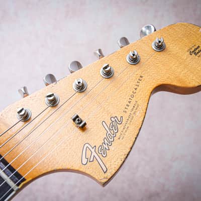 FENDER USA Custom Shop Ltd '67 Reissue Stratocaster Relic "Graffiti Yellow" (2023) image 12
