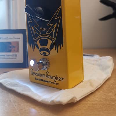 EarthQuaker Devices Speaker Cranker Overdrive V2 2017 - 2021 - Yellow / Black Print image 11