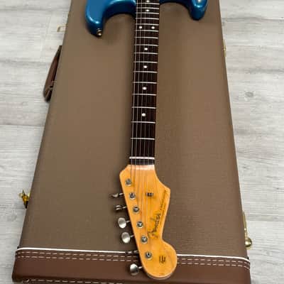 FENDER CUSTOM SHOP 1960 LAKE PLACID BLUE STRATOCASTER LEFT HANDED image 6