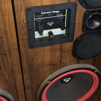 Cerwin Vega D7 80’s Wood image 2