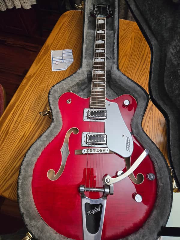 Gretsch G5422T Electromatic Hollow Body Double Cutaway with Bigsby