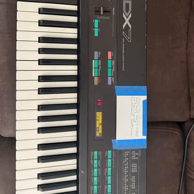 Yamaha DX7 Programmable Algorithm Synthesizer with may upgrades 1983 - 1987 - Black