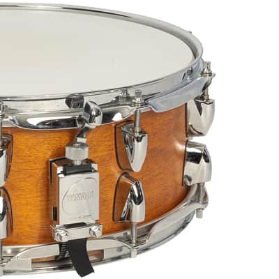 Used Yamaha Maple Custom Absolute 5.5x14 Snare Drum image 4