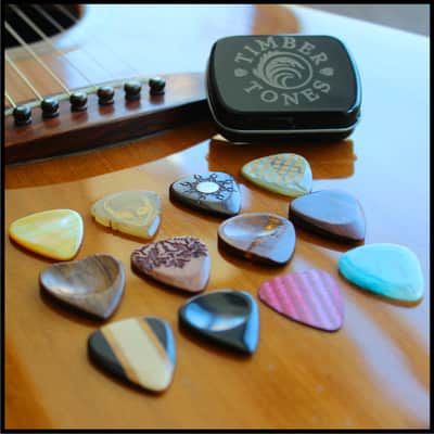 Timber Tones 12 Acoustic Guitar Picks in a Gift Tin 2024 - Polished image 9