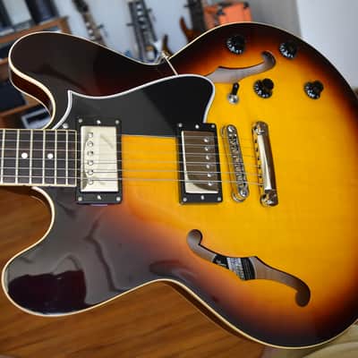Heritage H-535 Standard, 2022, OHSC & Paperwork, Great condition image 9