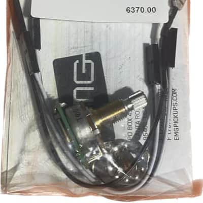 EMG 250K CONTROL PASSIVE VOLUME SPLIT SHORT SHAFT POT FOR SINGLE COIL P/U & SOME BASS #6370 #B159 image 2